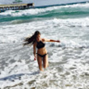 Meet your Posher, Charlotte